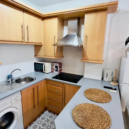 Estudio Centrico Con Balcon Y Piscina By South Costa *